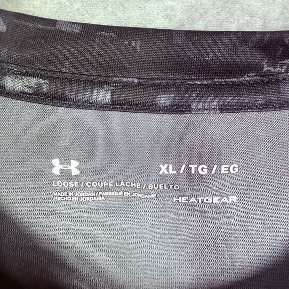 Under Armor Shirt Mens Sz XL Loose Heat Gear Lightweight Stretch - Picture 3 of 12